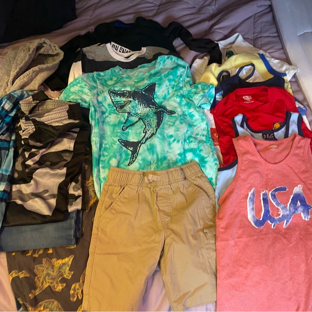 Just in time for summer. Lot of boys 6/7 clothes